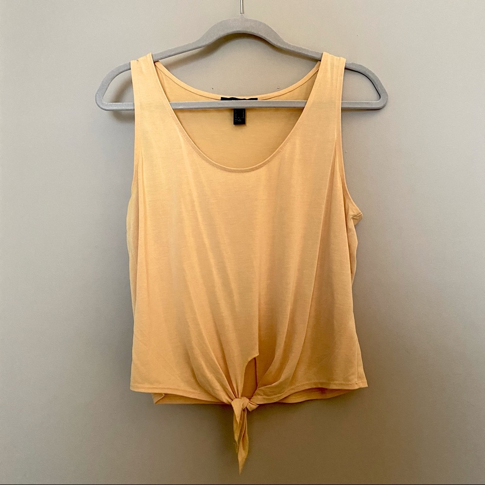 Lightweight Yellow Tank